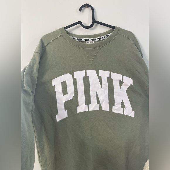 Victoria secrets - Olive longsleeve 🐊 - Picture 4 of 4